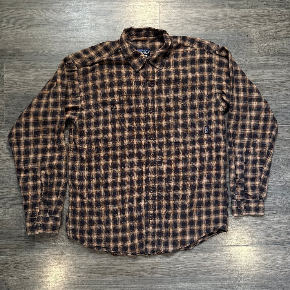 Patagonia Men's Long-Sleeved Pima Cotton Shirt - Black/Brown